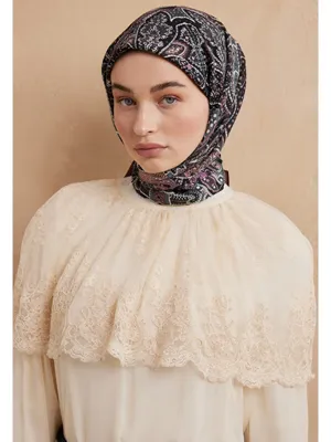 Fresh Scarfs Helene Desen Pamuk İpek Eşarp Vişne Çürüğü