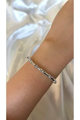 Eylülün Takısı Kadın Gümüş Renk Taşlı Bambu Model Bileklik