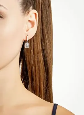 So Chic Baget Işıltısı 18 Ayar Beyaz Altın Kaplama Gümüş Küpe