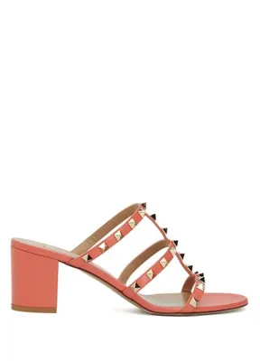Valentino Garavani Rockstud Mercan Kadın Deri Terlik
