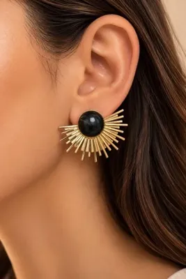 Nilsu Aksesuar Vintage Tasarım Gold Renk Taşlı Kadın Küpe