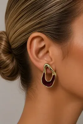 Jack Ferrero Amélie Summer Kadın Sarı Çelik Küpe - Bordo Mineli Dalgalı Tasarım
