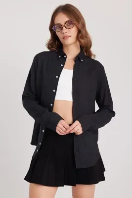 Tudors Kadın Slim Fit Düğmeli Yaka Kışlık Yün Viskon Düz Siyah Gömlek