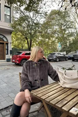 lizge giyim KEMER TOKALI PELÜŞ CEKET