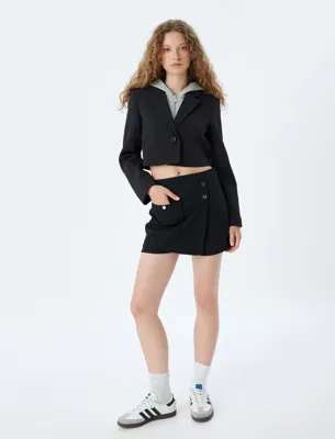 Koton Mini Şort Etek Çıtçıt Düğme Detaylı Cepli Slim Fit