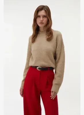 Mudo Kadın Bej Rengi Bisiklet Yaka Crop Kazak