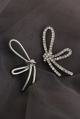 Dora Accessories Kadın Beyaz Taşlı Düğüm Tasarım Gümüş Renk Küpe