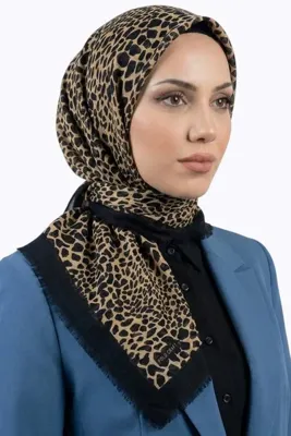 hadiora Kadın Siyah Taba Leopar Desenli Pamuklu Flamlı Eşarp