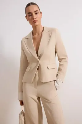 TRENDYOLMİLLA Bej Çizgili Astar Detaylı Dokuma Keten Görünümlü Blazer Ceket TWOSS26BC00013