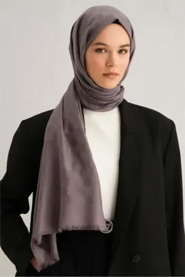 Armine Viscon Kare Desen Şal 17