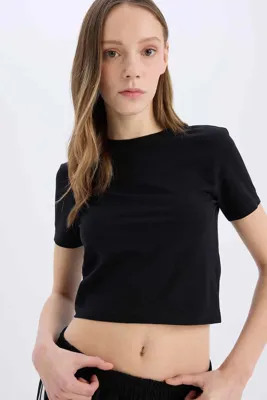 Defacto Fitted Bisiklet Yaka Basic Tişört