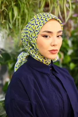 Silk Home Desenli Soft Eşarp - İnce Pamuklu Çiçek Desenli Başörtü