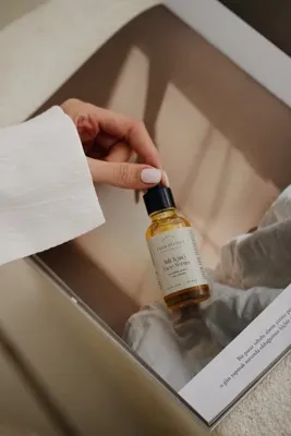 Tubb Atelier Antiaging Yüz Serumu / Yaşlanma Ve Kırışıklık Karşıtı, Cilt Tonu Eşitleyici / Tüm Cilt Tipleri