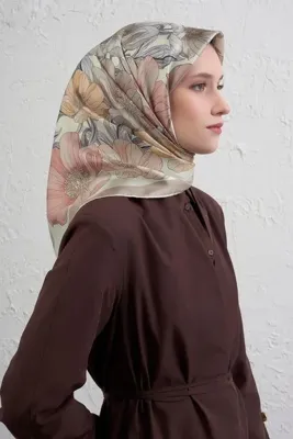 ARMİNE Çiçek Desenli Saf İpek Twill Eşarp 9403D 81