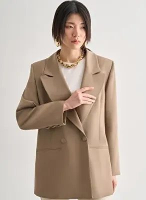 Mizalle Oversize Çift Yırtmaçlı Bej Blazer Ceket