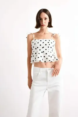 DeFacto %100 Pamuk Fitted Puantiyeli Poplin Askılı Bluz F7579AX25AU