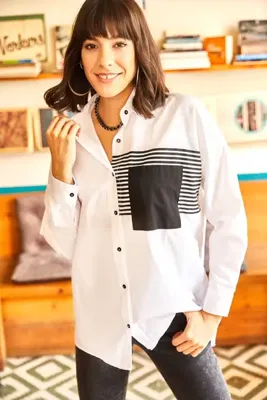 Olalook Kadın Beyaz Cep Detaylı Oversize Dokuma Gömlek GML-19000978