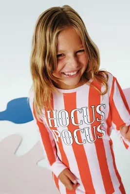 Penti Pembe Kız Çocuk Hocus Pocus ÇizgiliUzun Kol Pijama Takımı
