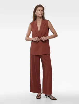 Koton Koton X Selected by Melis Ağazat - Viskon Kumaş Cepli Çift Pile Detaylı Düz Geniş Paça Baggy Pantolon