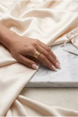Riseth Jewelry Linia Gold Ring