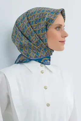 Armine İpek Eşarp 2026 İlkbahar-Yaz - 9518D-80 - Sultan Modeli - Sura