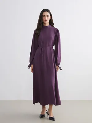LCW Modest Dik Yaka Modal Karışımlı Belden Oturtmalı Elbise