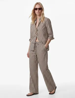 Koton Viskon Kumaş Uzun Kollu Çizgili Oversize Poplin Gömlek