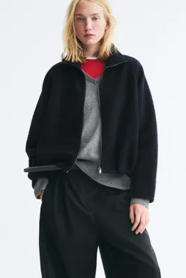 H&M Tüylü Ceket