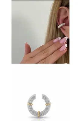 AychaAksesuar Marka model gümüş renk tırtıklı altın detaylı geçirmeli halka kıkırdak küpe ear cuff
