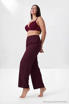 Trendyol Curve Bordo Balenli Sabit Kaplı Dolgusuz Dilim Dantel Detaylı T-Shirt Bra Sütyen