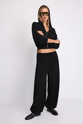 Stradivarius Yumuşak dokulu stoperli barrel jogger