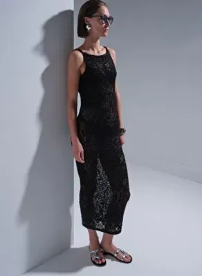 Join Us Zincir Detay Sırt Dekolteli Siyah Maxi Elbise