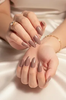 Easy Beauty 24 Adet Renkli Badem Takma Tırnak 814