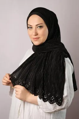 HÜRREM BONE Siyah Pratik Hazır Geçmeli Tesettür Eşarp Fukuro Piliseli Çiçek Desenli Lazer Kesim 1819_01