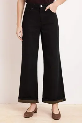 TRENDYOLMİLLA Siyah DÖKÜMLÜ Yüksek Bel 100% Pamuk Wide Leg Jeans TWOSS26JE00083
