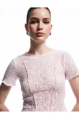Koton Transparan Slim Fit Kısa Kollu Bisiklet Yaka Dantelli Tişört