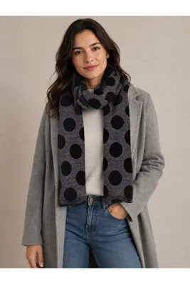 Sebir Moda Puantiye Desenli Triko Atkı