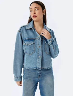 Koton Cep Detaylı Klasik Yaka Düğmeli Denim Ceket