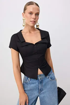 TRENDYOLMİLLA Limited Edition Siyah Dokuma Bluz TPRSS26BZ00071