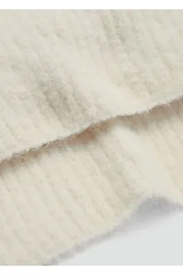 MANGO Woman Crop dönük yaka şal
