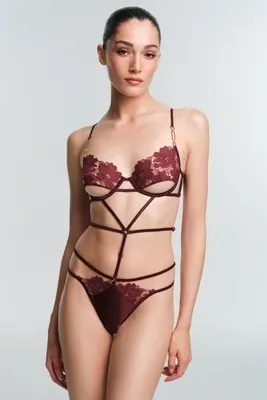 Penti Bordo Obsidia Body