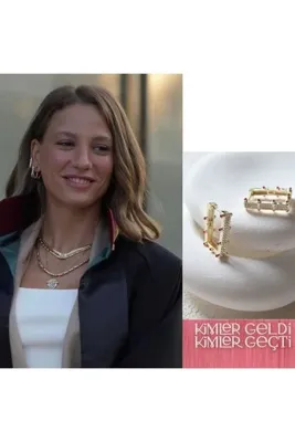 Aksesuar Pembe Taşlı Serenay Dikdörtgen Çelik Küpe