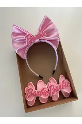 Barbie yazılı Taç Toka Seti