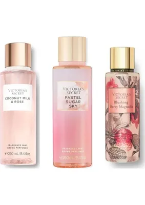 Victoria's Secret 3'lü Vücut Spreyi Seti - Pastel Sugar Sky + Coconut Milk & Rose Calm + Blushing Berry Magnolia (3 x 250 Ml)