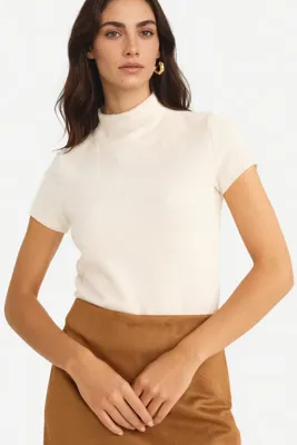 Defacto Slim Fit Yarım Balıkçı Yaka Kısa Kollu Tişört G1734AX25WN