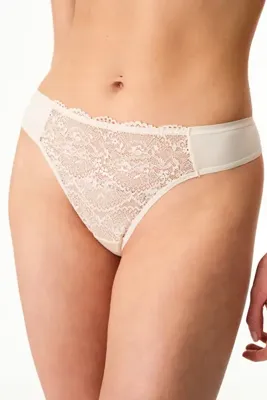 Penti Krema Pembesi Essentials Tanga