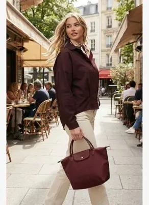 Lela Pamuklu Oversize Önü Kısa Arkası Uzun Klasik Yaka Gömlek Kadın GÖMLEK 6834985