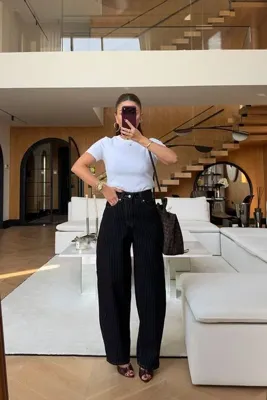Özge Özgenç Kadife Şeritli Mom Jean