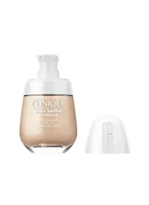 Clinique Even Better™ Doğal Bitişli Fondöten SPF 15 - Renk: CN 10 Alabaster 30ml | C Vitamini