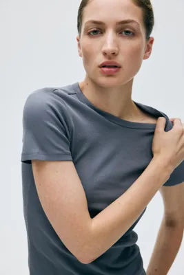 H&M Ribanalı Tişört